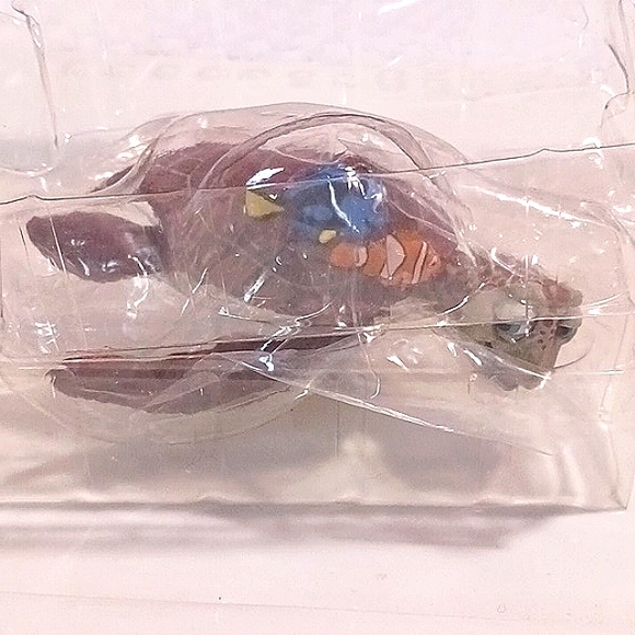 Hallmark Finding Nemo "Sweeeet Friendship" Keepsake Ornament 🐟🐠🐡 - Picture 10 of 12